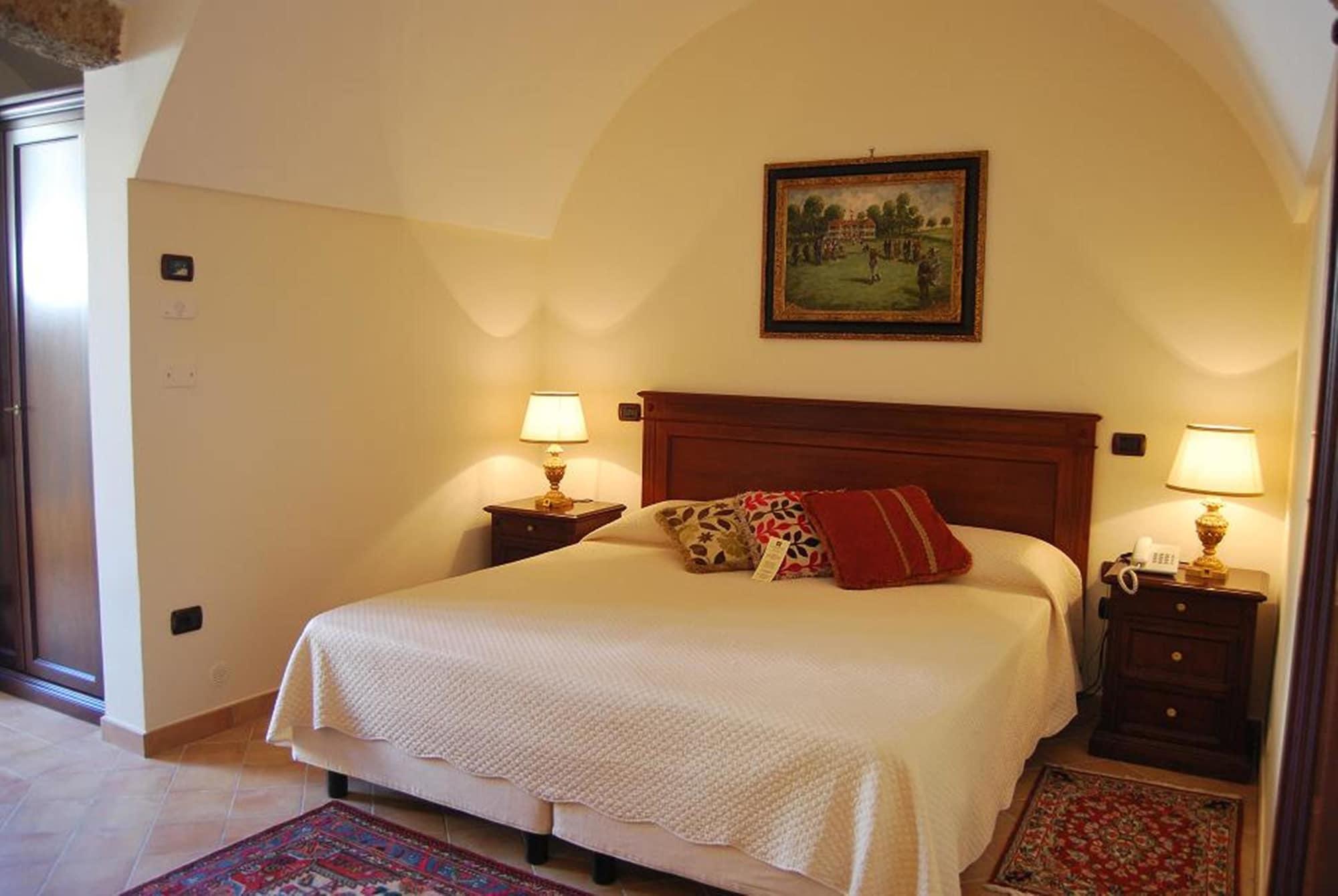 Sangiorgio Resort & Spa Cutrofiano Extérieur photo
