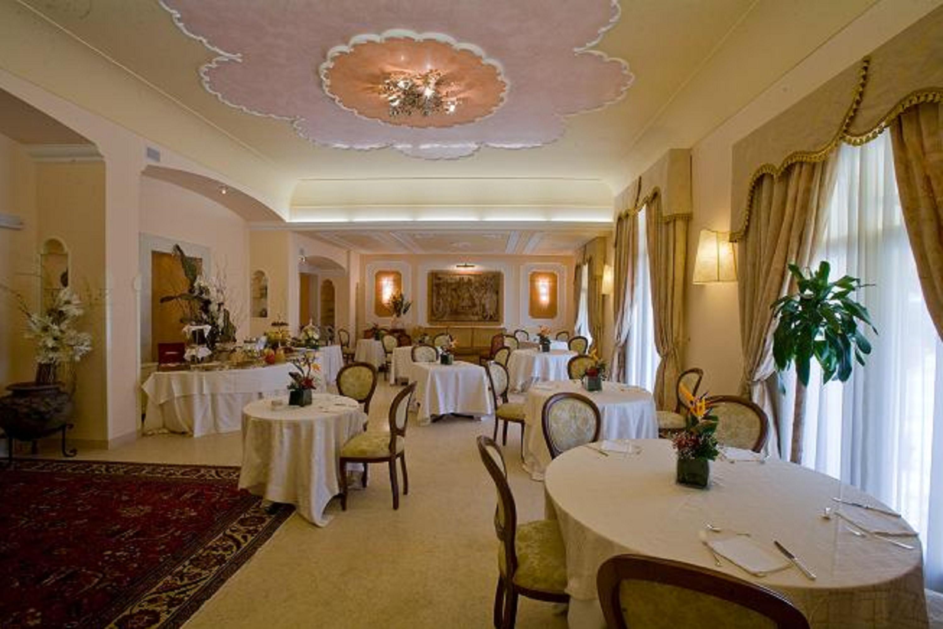 Sangiorgio Resort & Spa Cutrofiano Extérieur photo